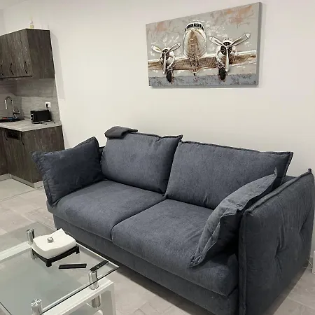 Stunning 3-room Penthouse Lakeview With Terrace Apartment Bukarest