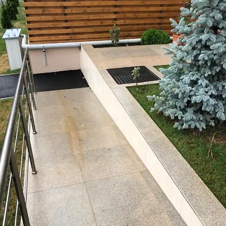 Apartment Stunning 3-room Penthouse Lakeview With Terrace Bukarest
