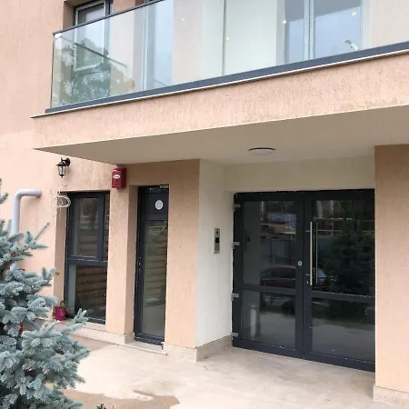 Stunning 3-room Penthouse Lakeview With Terrace Bucharest