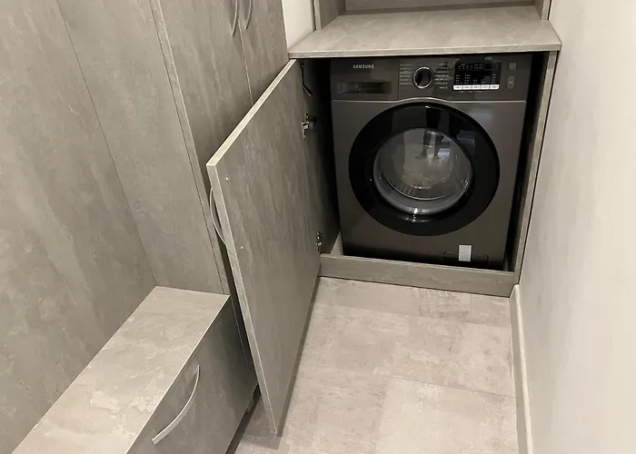 Stunning 3-room Penthouse Lakeview With Terrace Apartamento Bucareste