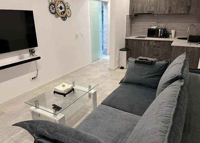 Stunning 3-room Penthouse Lakeview With Terrace Διαμέρισμα *