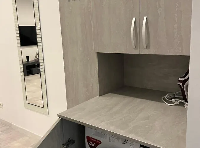 Stunning 3-room Penthouse Lakeview With Terrace * Bucareste